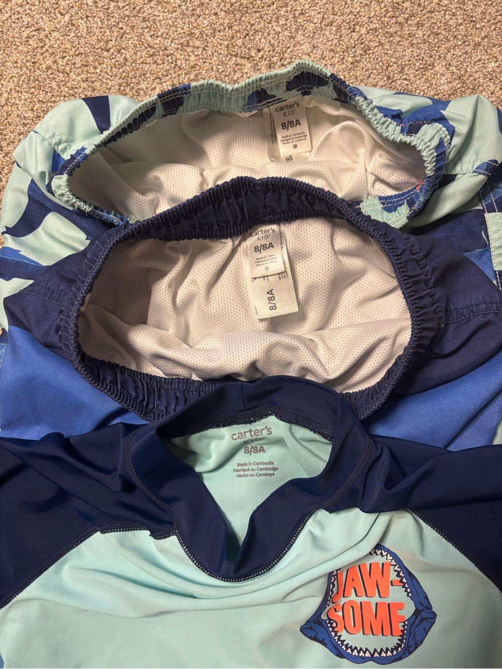 Carters boy size 8 swim trunks and rash guard shark - Picture 2 of 4